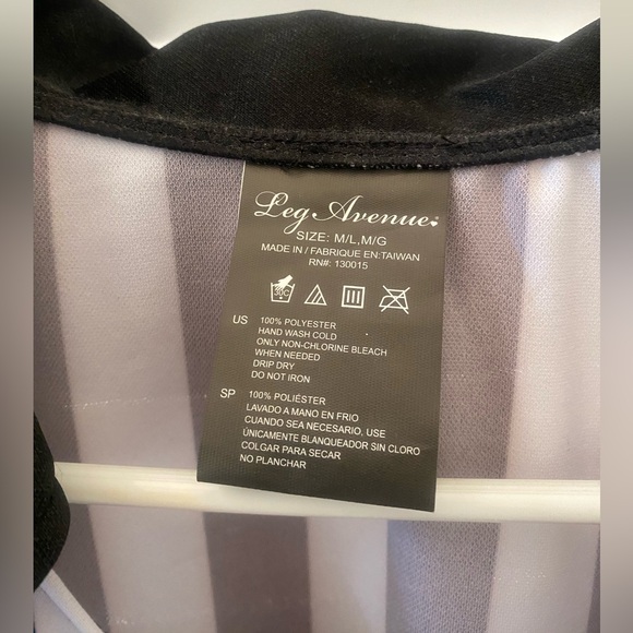 Men's M/L Referee Shirt for Halloween - Picture 2 of 2